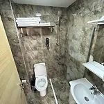 Hotel Zmf *